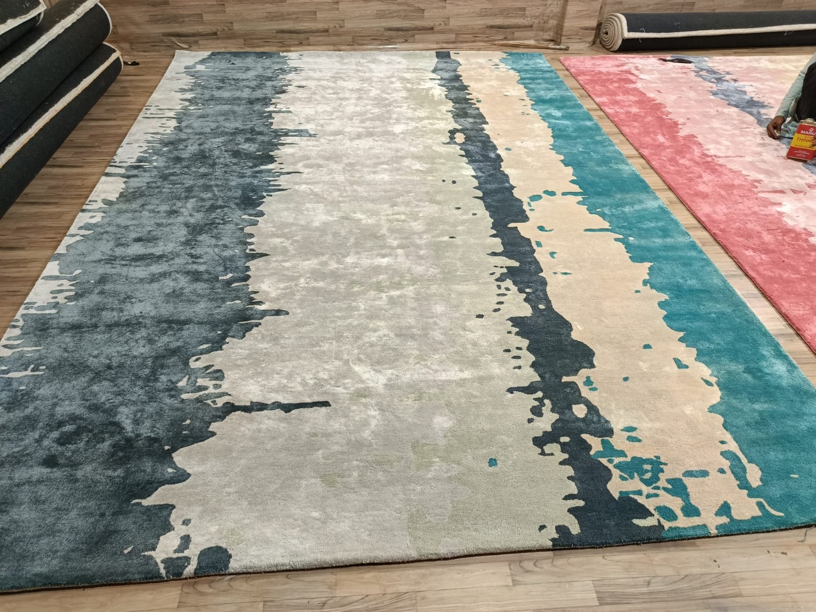 HAND TUFTED RUGS - SR HT 004